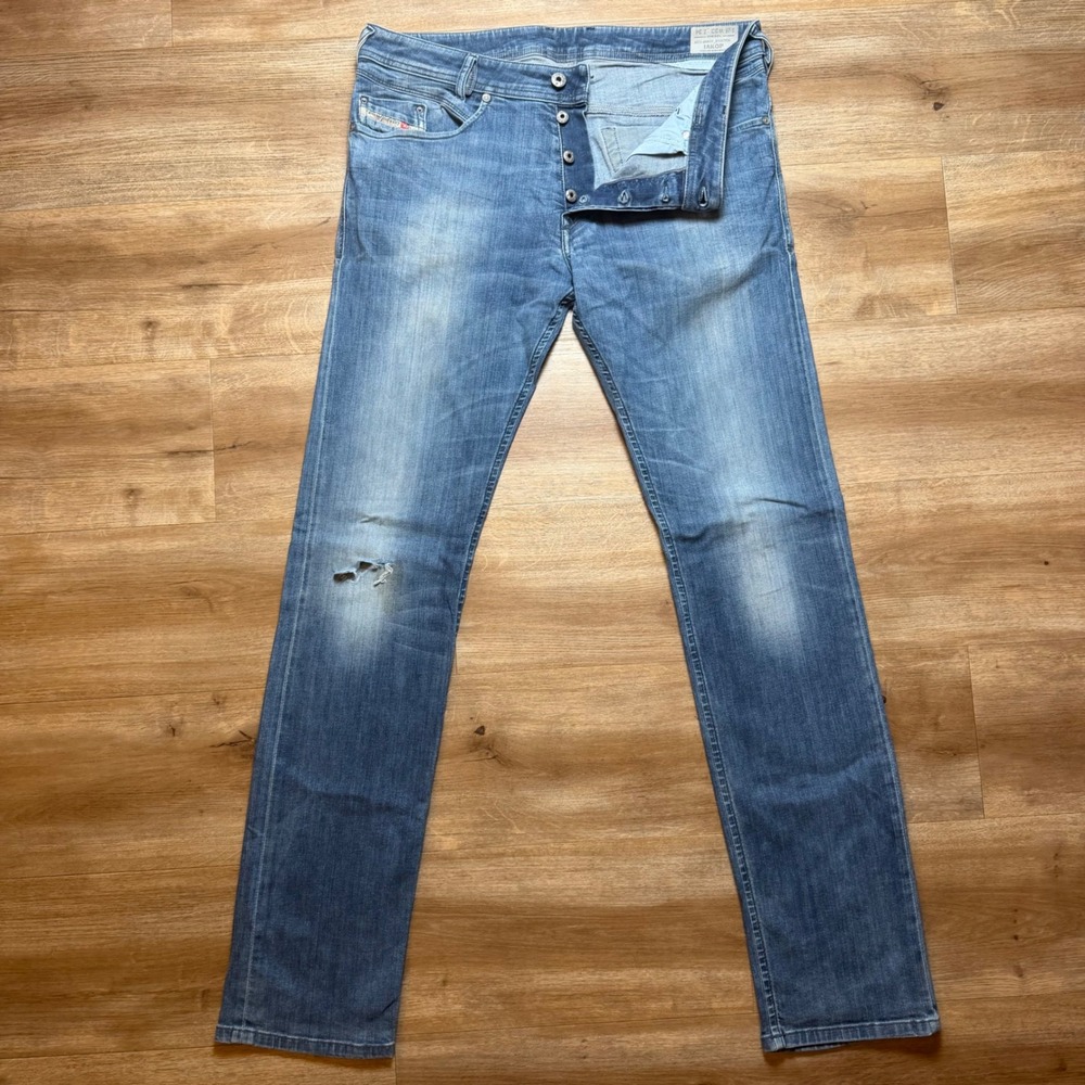 Diesel Iakop Jeans Mens 33x34 Blue Slim Tapered Stretch Distressed Wash 0667F